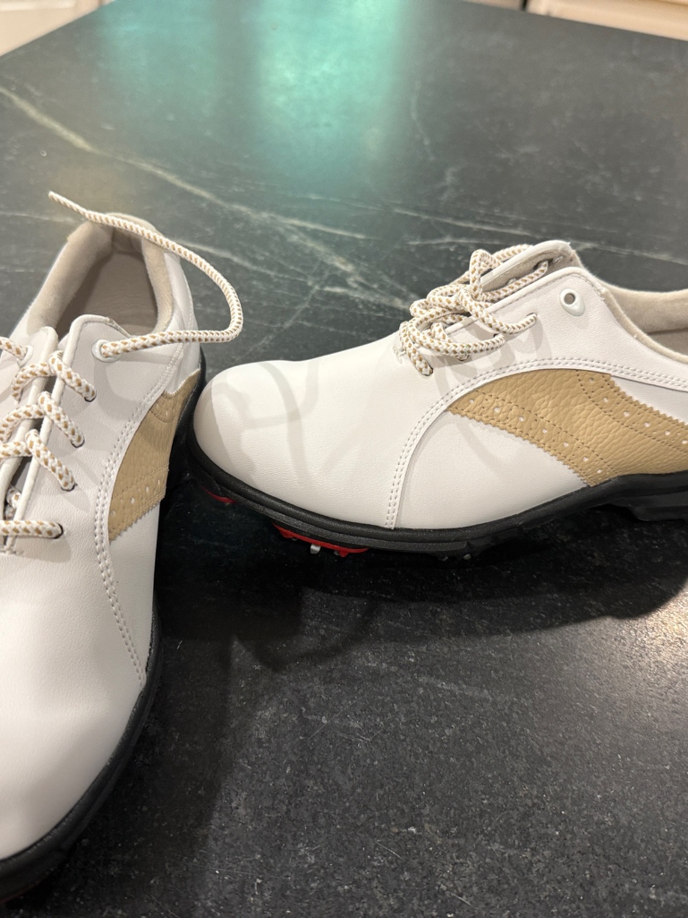 NEW FootJoy GreenJoys 48392 Women’s Golf Shoes White Taupe Size 7M - Picture 3 of 4